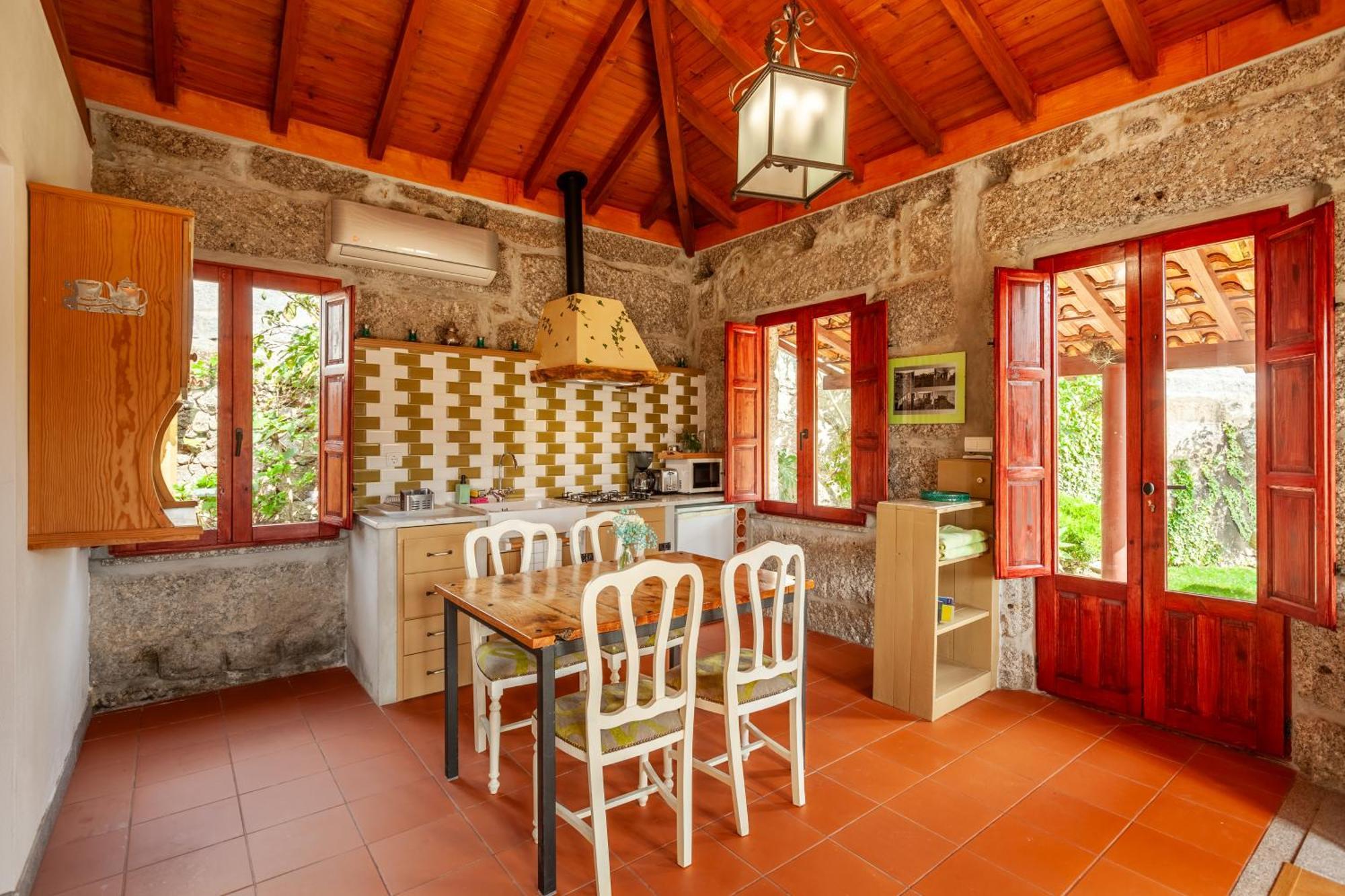 Casa Da Benfeitoria Βίλα Γκιμαράες Εξωτερικό φωτογραφία
